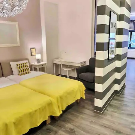 Sunny In Old Apartamento Riga