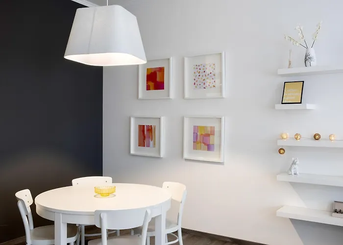 Апартаменты Sunny In Old