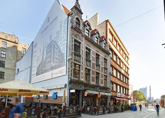 Sunny In Old Апартаменты *